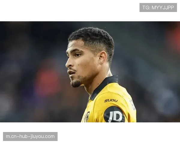 戈麦斯抢断与犯规数据均居高位 狼队中场绞杀核心